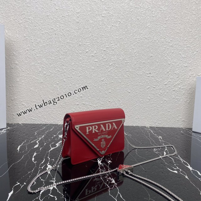 Prada專櫃新款大三角翻蓋鏈條小挎包 1BH189 普拉達頂級原單三角形徽標女包 csp1312